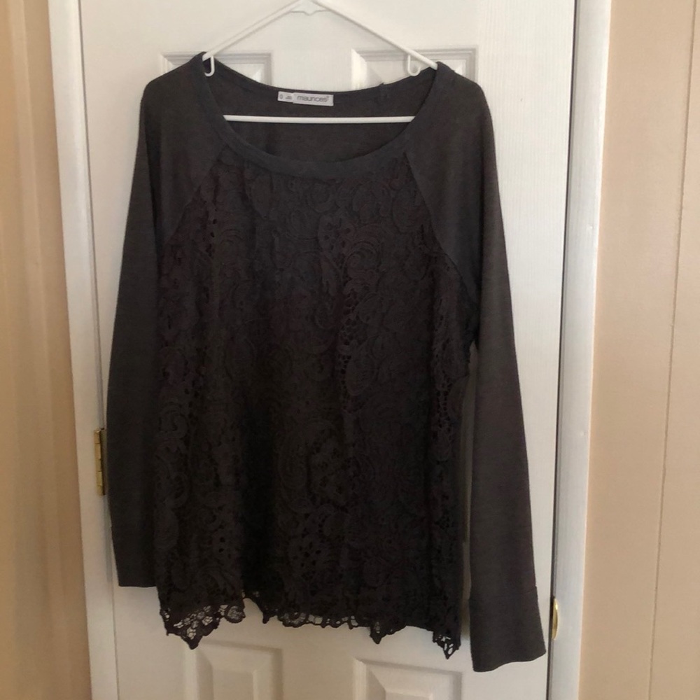 Grey sweatshirt with embroidered lace front